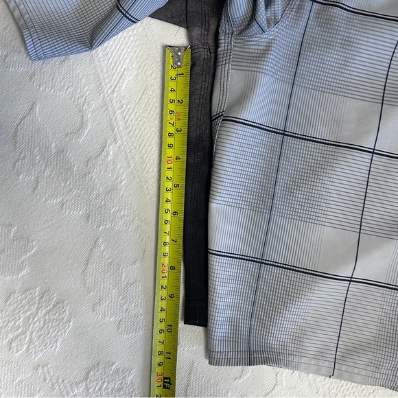 O'Neill & Billabong Board Shorts Men’s size 32 (lot of 2) Unlined Beach Casual - Picture 14 of 14